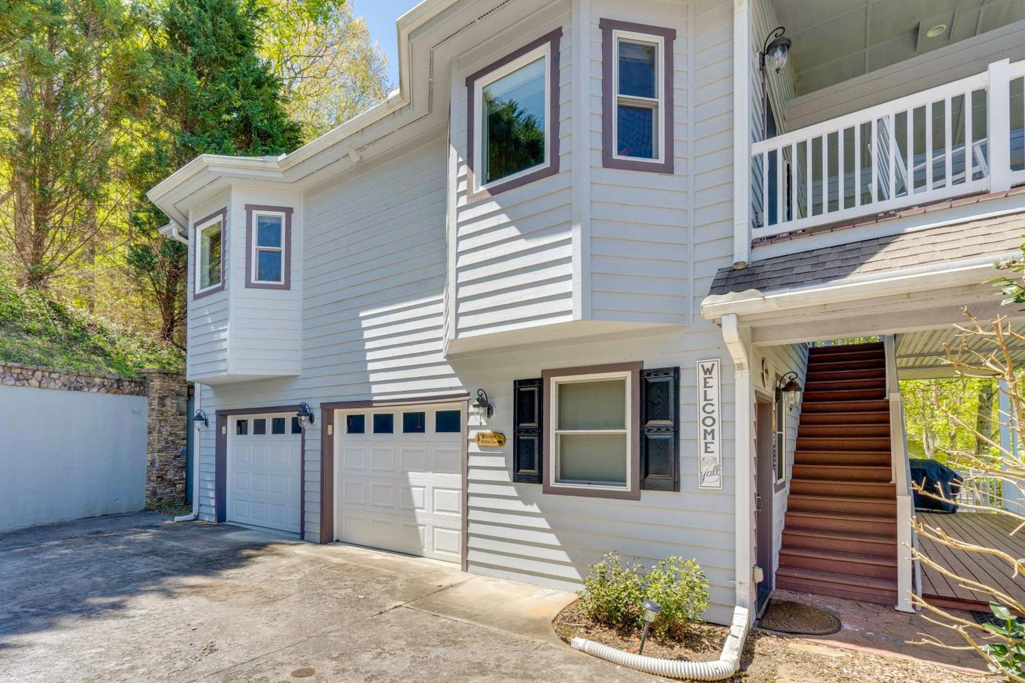 Lake-View Condo With Covered Deck In Hiawassee! Exterior photo